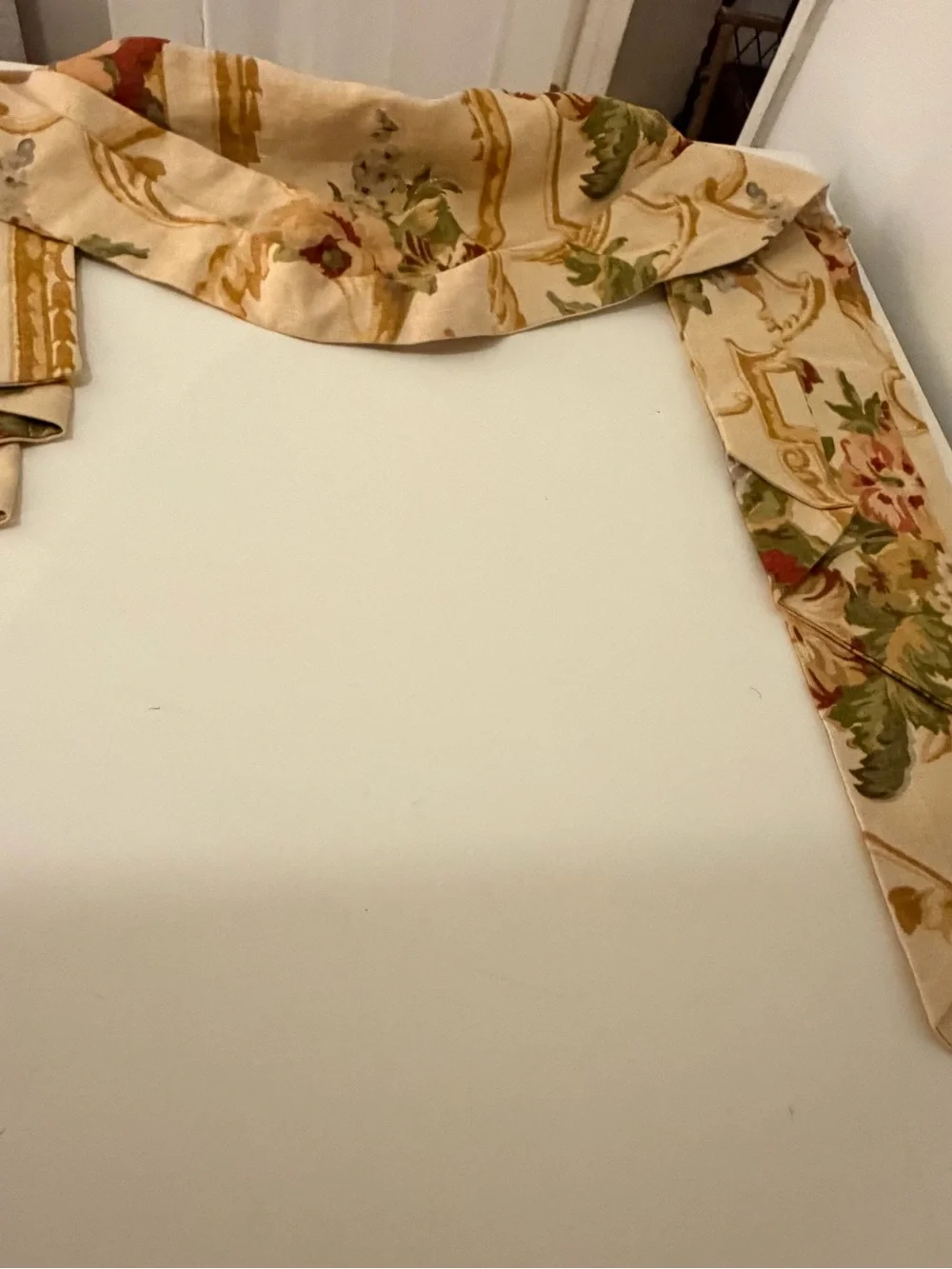 1990s Vintage Floral Swag Valance (set of 2).